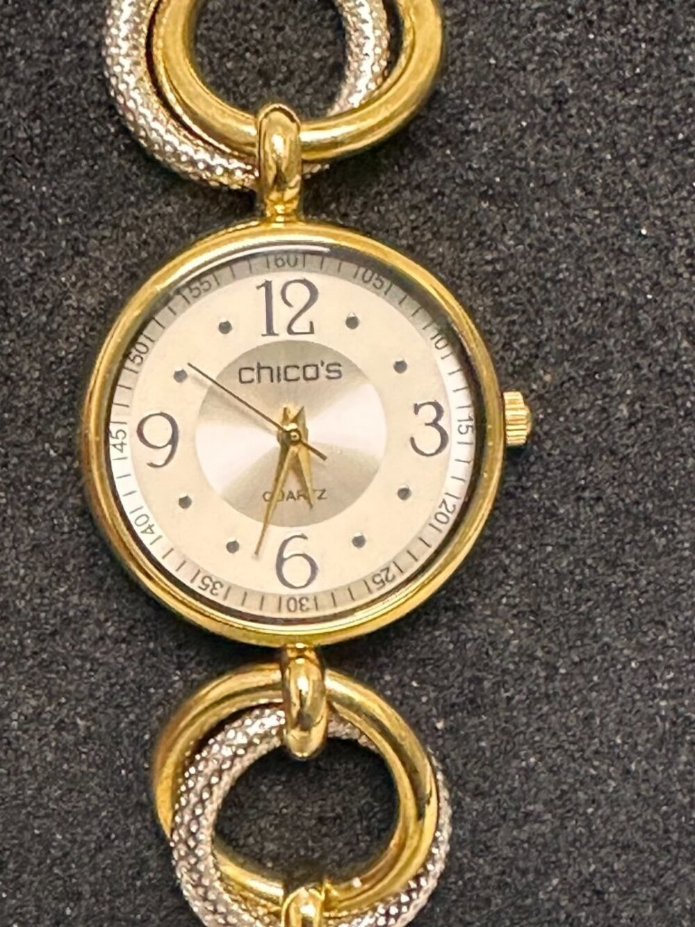 Chico's Watch Women Silver Gold Two Tone Round Link Band New Battery 7"